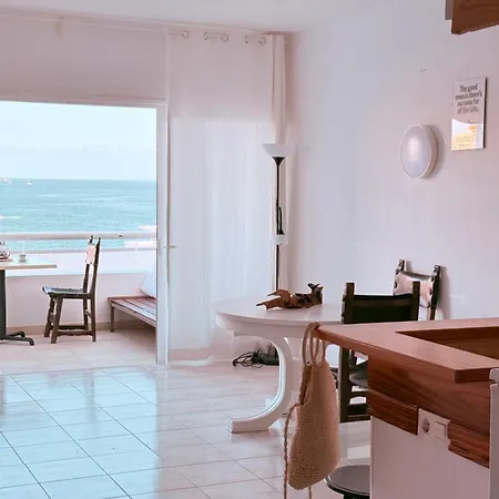 Dobby Ocean Callao Salvaje